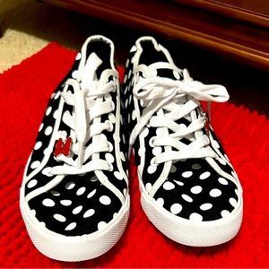 🎉FINAL PRICE🎉Mini mouse canvas shoes